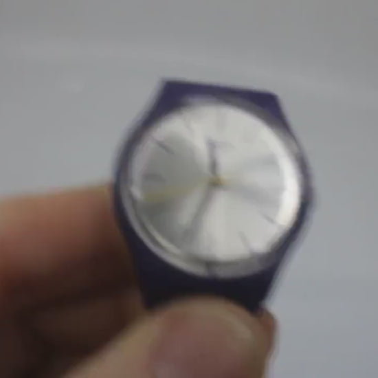 Swatch 34mm Gents, Purpbell, GV127, never worn, extra long strap