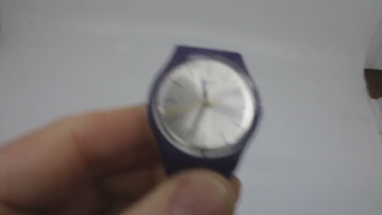 Swatch 34mm Gents, Purpbell, GV127, never worn, extra long strap