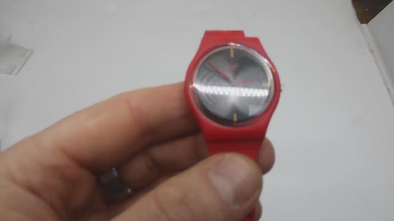 Swatch 34mm Gents, 'Cranberry Link', GR164, New Old Stock, Unworn, working, original strap