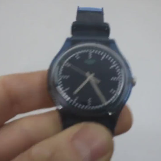 New Gents Swatch, Blue Pillow, SUON121, in MINT condition, working