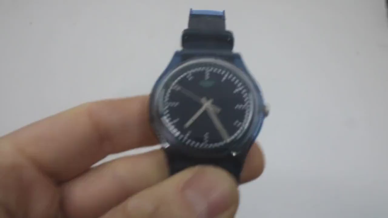 New Gents Swatch, Blue Pillow, SUON121, in MINT condition, working