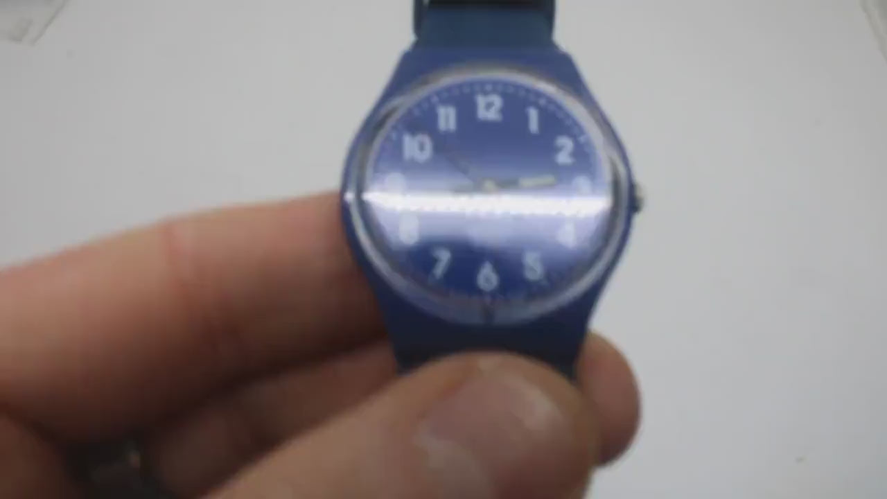 Gents 34mm Swatch, Up-Wind, GN230, In a Used Condition, fine