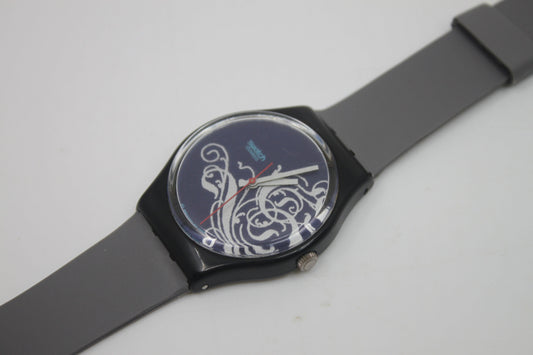 1990 Vintage Gents Swatch 'Tristan' GB135, in good, used condition, working 100% with NEW non original STRAP