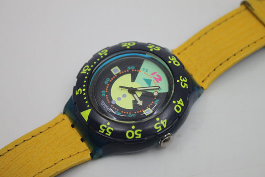 1992 Vintage Swatch Scuba 'Divine' SDN102, nice condition, working 100%, Original Swatch Strap
