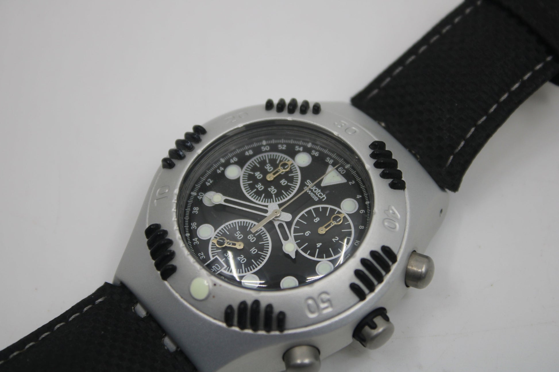 2000 Vintage MINT Swatch Irony Scuba 200 Chrono 'Black Russian' YBS4000, in MINT condition, working 100%, Original Box Included