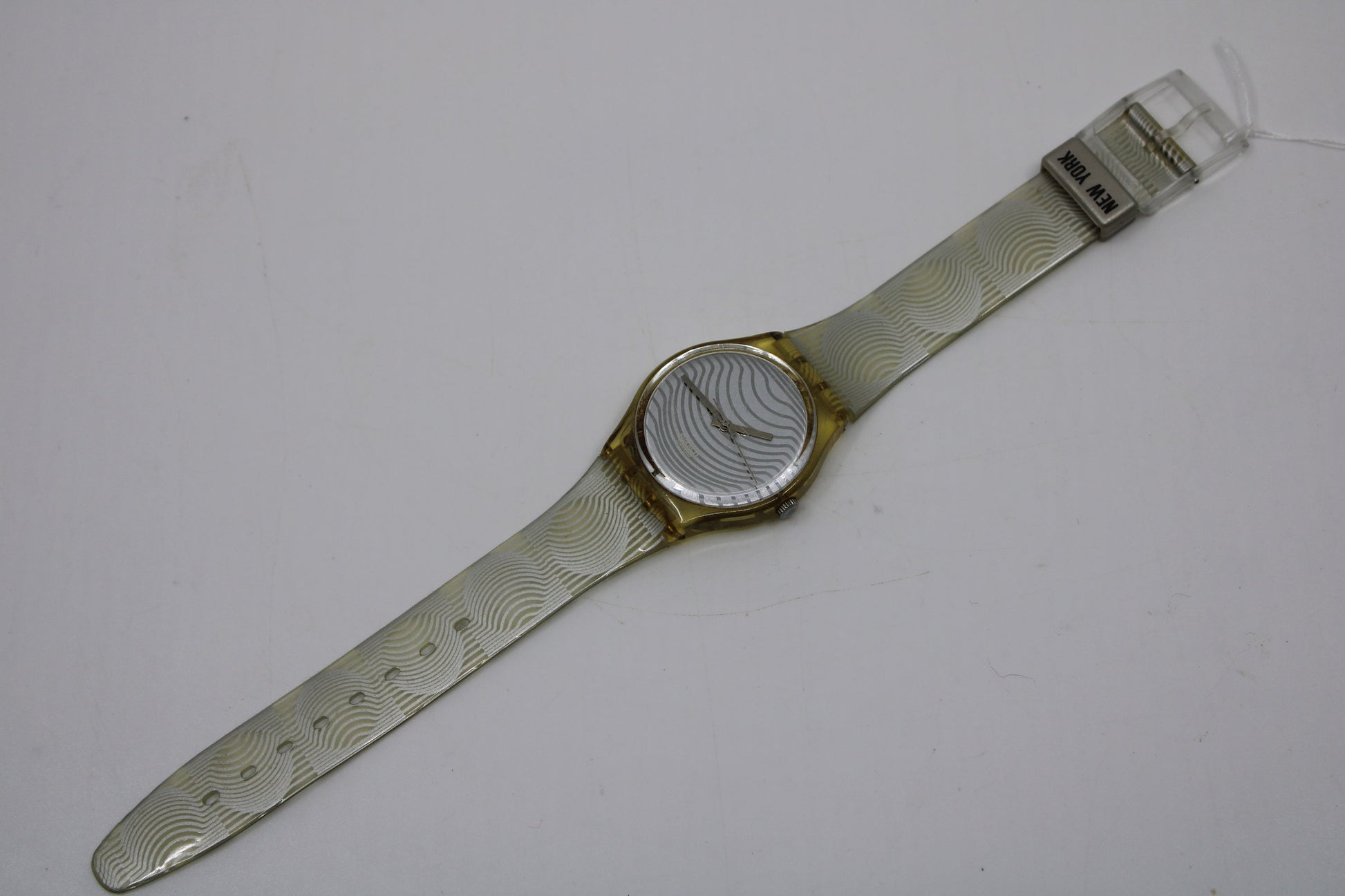 1996 Vintage Gents Swatch 'Keret' by Victor Vasareli GK231, in good, original condition, working 100% Original Very Good Strap