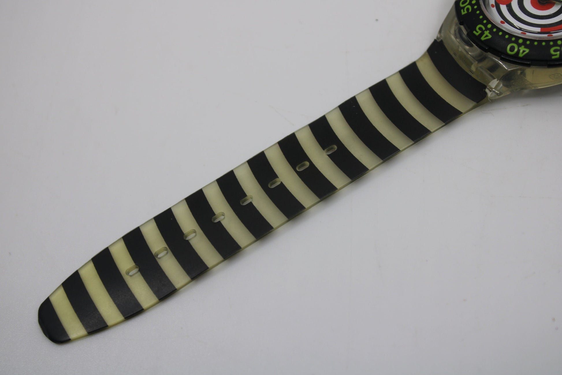 1996 Vintage Swatch Scuba 'Smile' SDK127, MINT, perhaps unused Condition, Working 100%, Original Strap