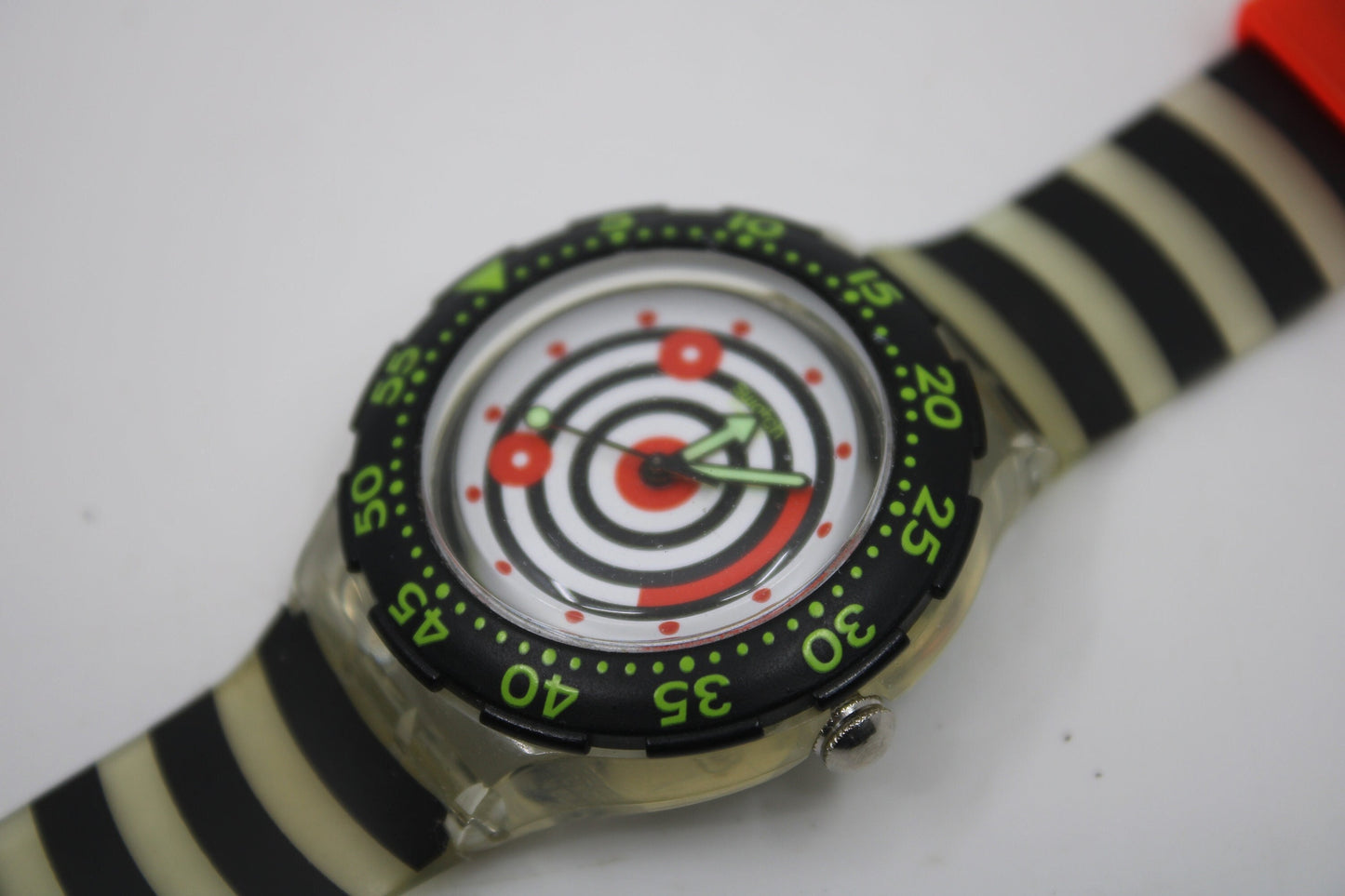 1996 Vintage Swatch Scuba 'Smile' SDK127, MINT, perhaps unused Condition, Working 100%, Original Strap