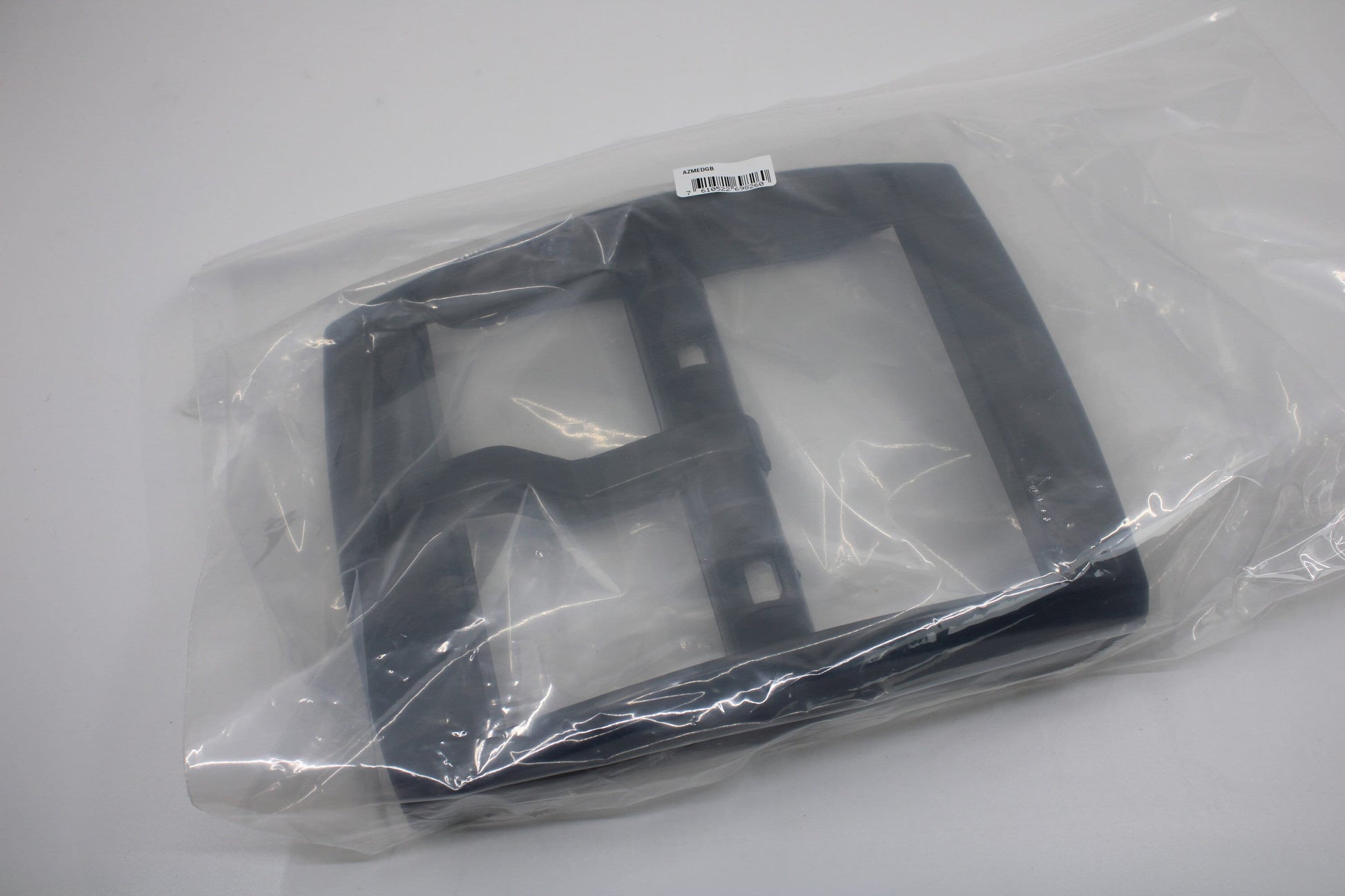 1980s/90s vintage and original New Old Stock, NEVER used Maxi Swatch Shiny Black Buckle, COMPLETE With Pin, NO missing parts