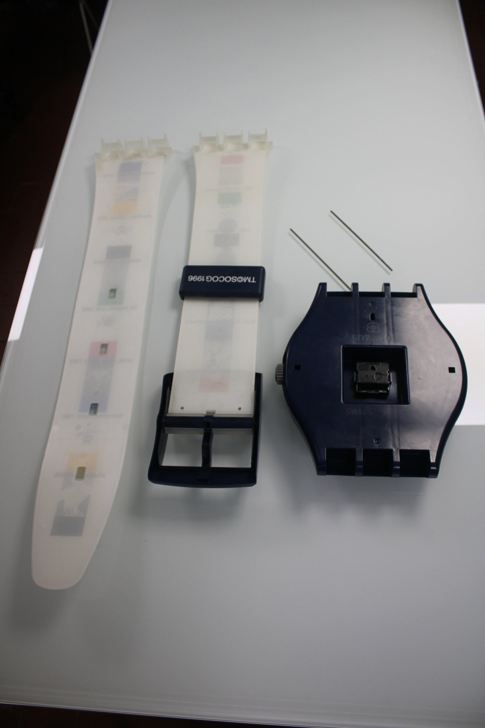 VERY GOOD condition 2000 Maxi Swatch, &#39;104 Years Maxi&#39;, MGN183 unique, Super Good Condition, working 100%