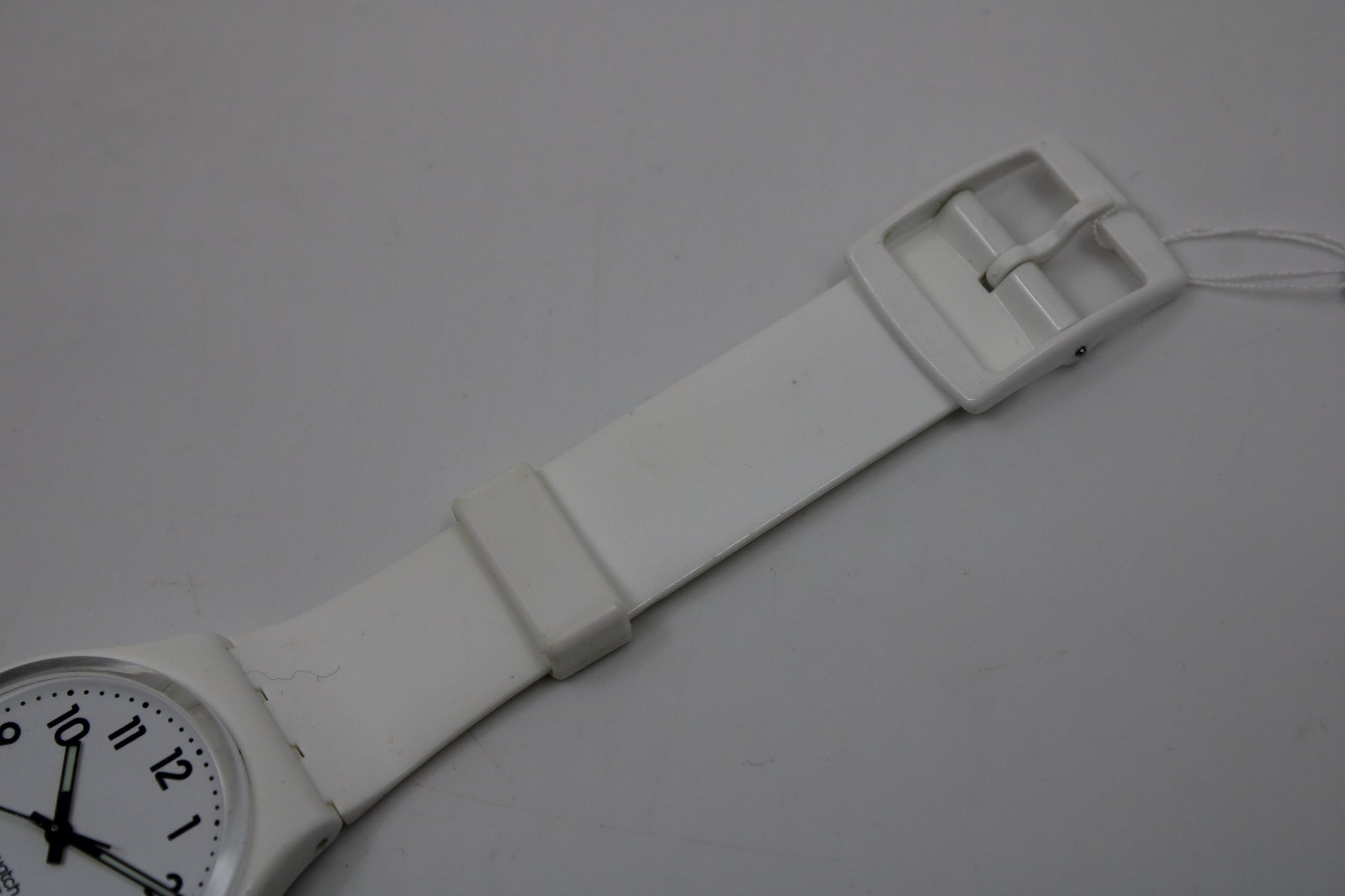 Very nice 17mm Gents Swatch, 'Just White', GW151, in perfect working order!