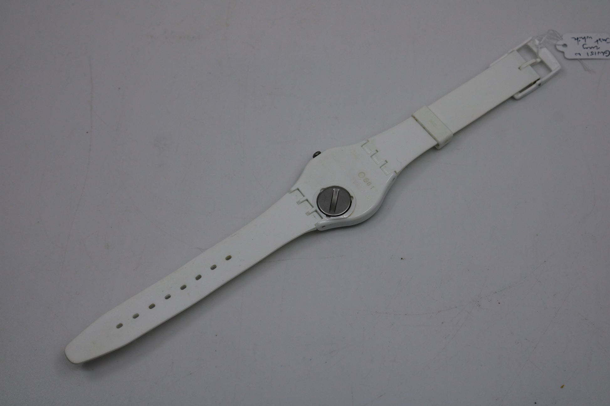 Very nice 17mm Gents Swatch, 'Just White', GW151, in perfect working order!