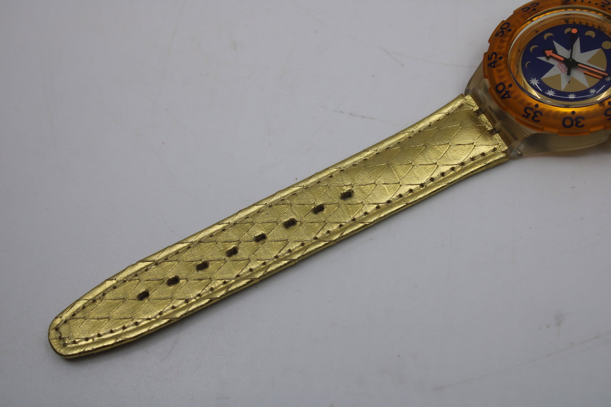 1993 Vintage Swatch Scuba SDK112 'Golden Island' NO box, UNWORN, New Old Stock condition, working 100%