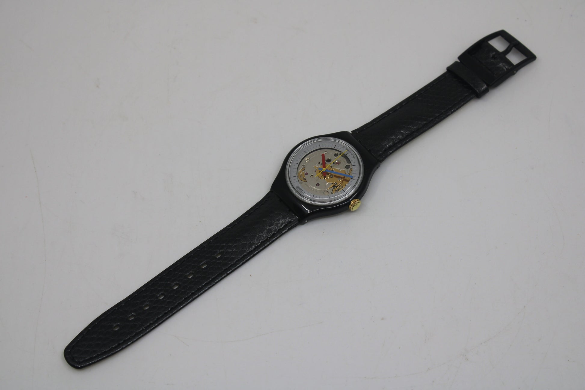 1985 UNIQUE 'Jelly Fish' Vintage Gents Automatic Swatch GK100, NO box, WORKING perfectly, with Brand New Swatch leather strap