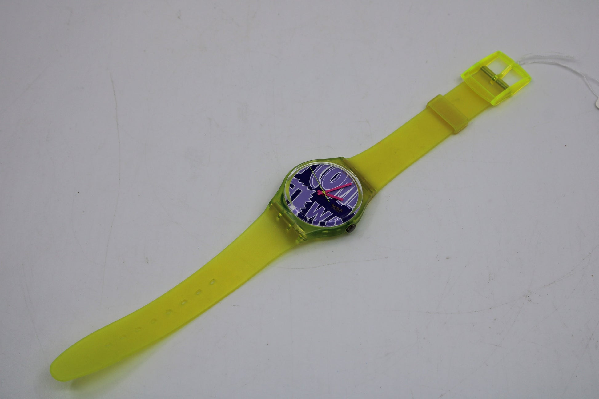 1990 Vintage Gents Swatch 'Robin' GJ103, New Old Stock, Unused Condition, working 100% with a NON-original brand new strap